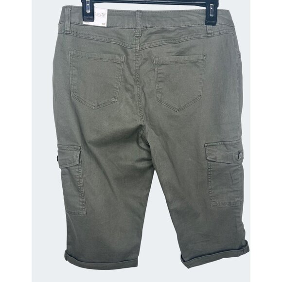 Evermore Womens Capri Cargo Pants Size 10P Olive Green - Picture 2 of 14